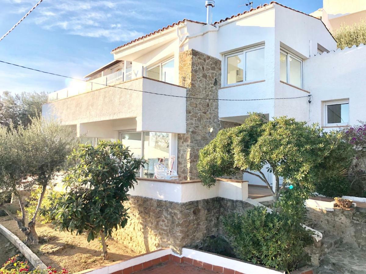 Chalet Doble Almadraba Villa Roses Ngoại thất bức ảnh
