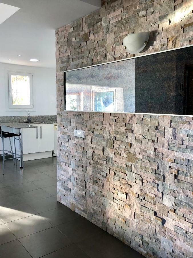 Chalet Doble Almadraba Villa Roses Ngoại thất bức ảnh